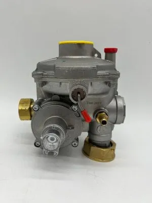 Регулятор давления газа РД-10 (угловой) Регулятор давления газа РД-10 (угловой)